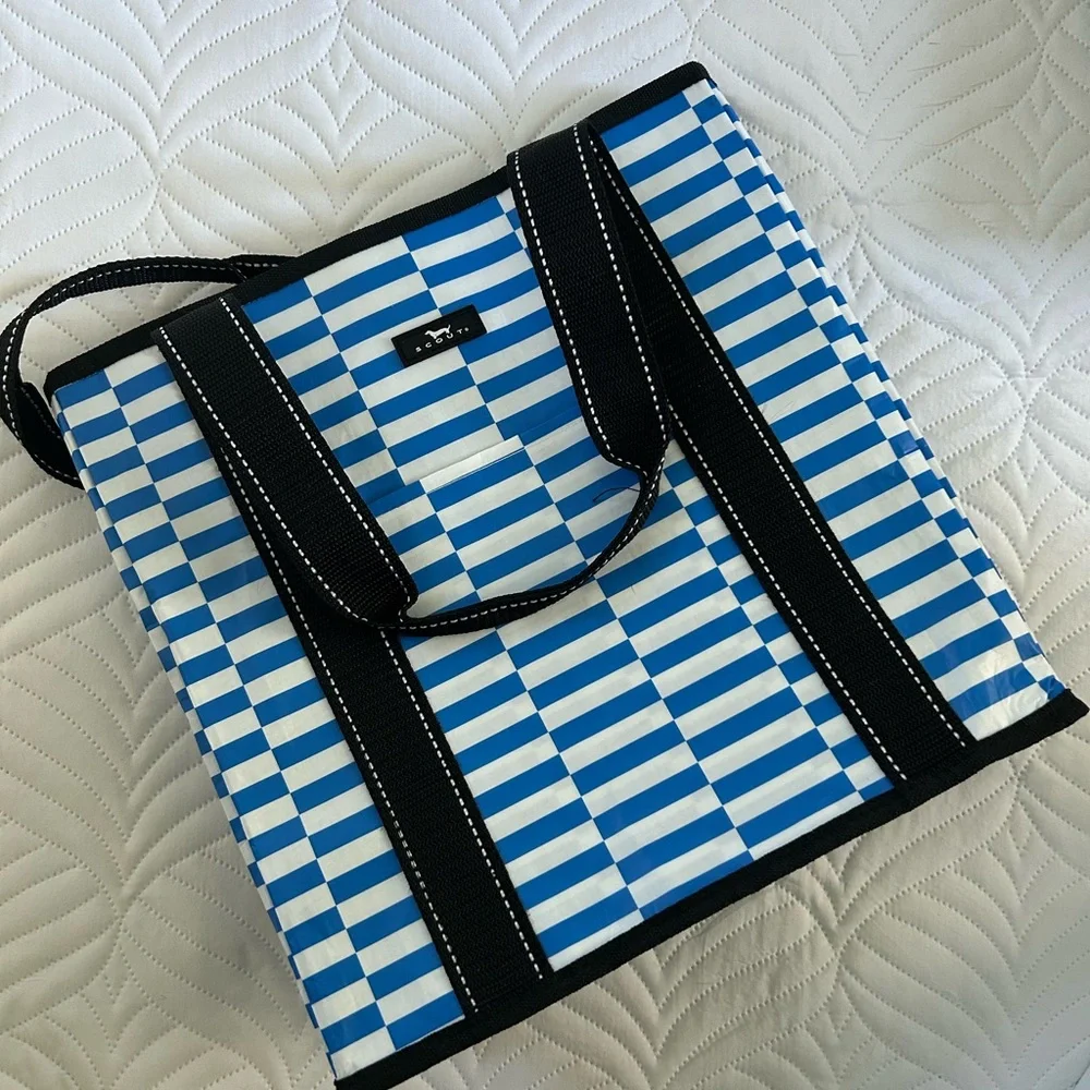 Scout Checkered Blue and White Tote - Picture 2 of 5